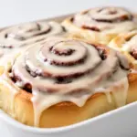 Overnight Zimtschnecken - featured image